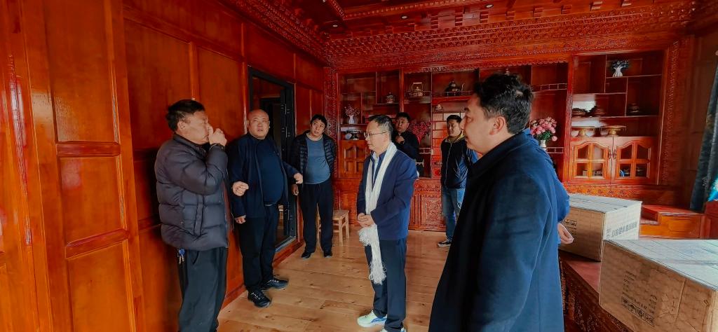 来建书记带队赴甘孜县调研指导定点帮扶工作